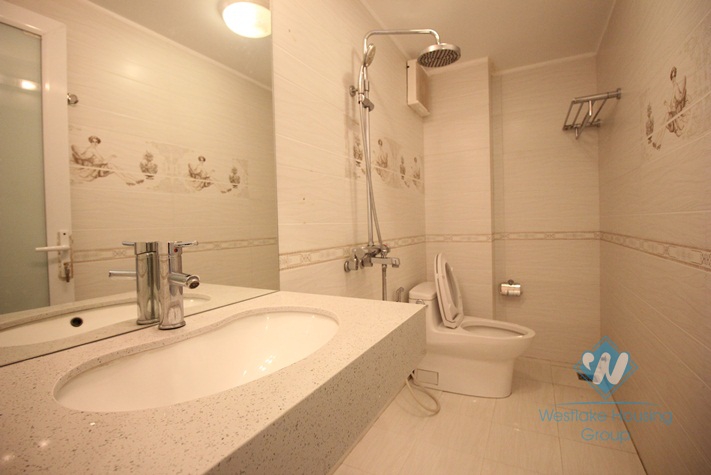 One room in a sharing house for rent in Tay Ho